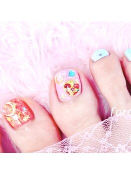 ファラウェイネイル(Faraway nail)/セーラームーンなフットネイル☆