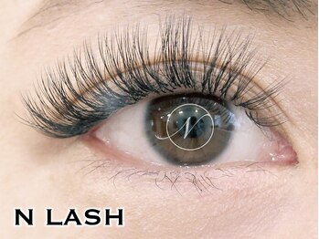 エヌラッシュ 八戸類家店(N LASH)の写真/【低価格×ハイクオリティ】有名店で経験を積んだトップアイリストが担当♪自まつ毛の負担が少なくモチも◎