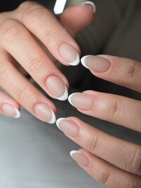 マットフレンチネイル