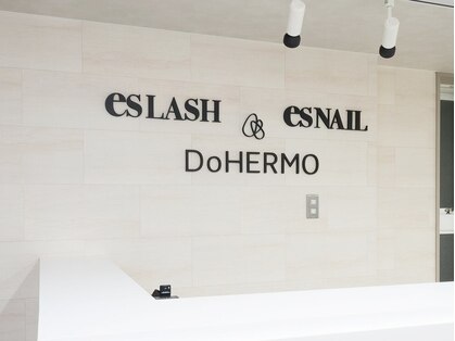 まつげエクステサロン エスラッシュ 大宮店(esLASH)の写真