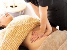 美響(ミオ)/くびれ・うきわ肉