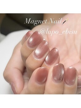 ルーポ(Lupo)/水光マグネットネイル☆