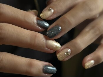 ネイルサロンアンドスクール ミュー(Nail Salon & school mieux)の写真/【最終受付19:00】お仕事帰りや合間時間に立ち寄れる☆自爪に優しいパラジェル導入サロンで美爪へ♪