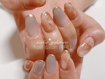 リル(RIRU)/ニュアンスネイル/ミラーネイル