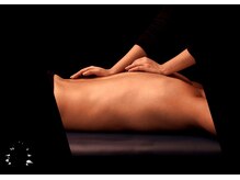 モミ(MOMI)/男性にもおすすめリンパオイル