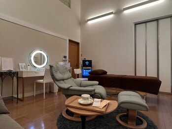アヤ ヒルサイド ヴィラ(AYA hillside villa)の写真/エレガントヒーリングサロン☆セレブリティが愛する上質なインテリアと睡眠の健康を追求した贅沢メニュー★