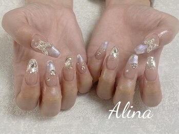 エリナネイルサロン池袋(Alina Nail Salon)/持ち込みマグネット、パーツ