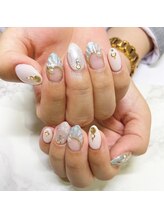 シャンディー(Shandy)/人魚の鱗ネイル