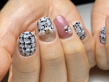 ネイルサロン プール ヴー(Nail Salon Pour Vous)/【定額】ツイードチェックネイル