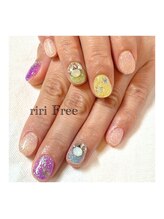 リリフリー(riri Free)/カラフルラメネイル