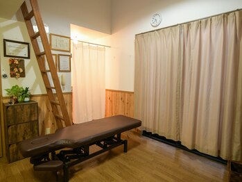 ウィズ(With)の写真/《慢性腰痛の改善に自信あり！》施術実績2万人超！ベテランスタッフによるマンツーマン施術で根本改善★