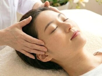 和楽美の写真/電気美容鍼で肌を引き締め、ハリ、ツヤをプラス！小顔効果で理想の美しい輪郭へ。自分史上最高の美しさを。