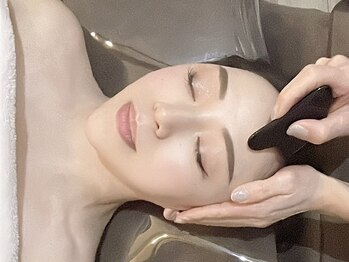 癒庵(ゆあん)の写真/話題沸騰！かっさ使用のヘッドスパ◎眼精疲労・肩こり・むくみにアプローチし、日頃のお疲れを徹底解消♪