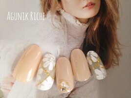 【花柄ネイル】