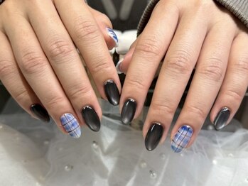 アニュレア バイ レヴィエリス(Anurea by Re’VIELISS)/持ち込みデザインネイル