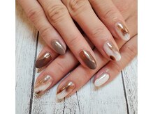 ビー(Nail&Eyelash Salon Bee)