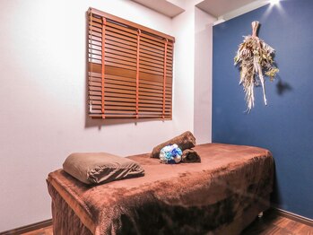 トータルケアーサロン アクア 時津(AQUA)/施術室１