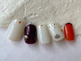 シンプルゴールド華奢ライン