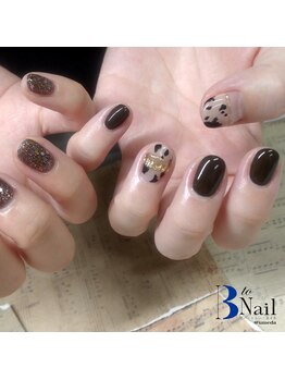 ビートゥーネイル 梅田(B to Nail)/アシメネイル