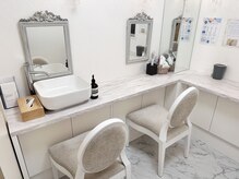 ナリッシュ バスト 六本木(Nouriche Bust)/メイクルーム完備