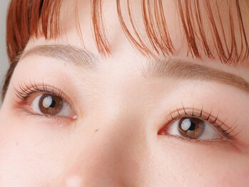 ヴァンアイラッシュ(VINGT eyelash)/同時施術 まつげパーマ