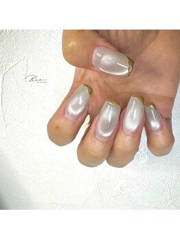 ドットビー(.Bee)/