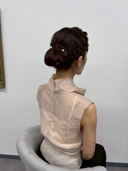 ミカヅキ 赤坂/ブライダルシニヨンヘア！