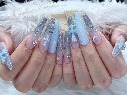 グロー ネイル(Glow Nail)の写真
