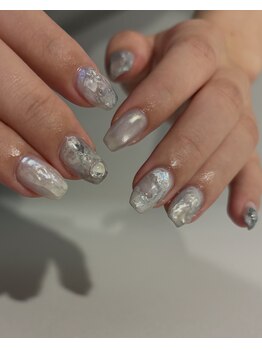 ヌア(nur.)/くすみブルー　nuance