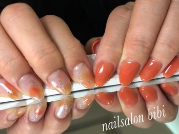 ネイルサロン ビビ(bibi)/両手ちぐはぐなでおしゃれに