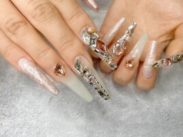 ビジューネイル　ピンク