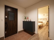 なのはな/案内4-【玄関】施術部屋へ