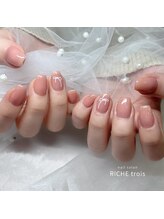 リッシュ トロワ(RICHE trois)/ピンクベージュのワンカラー