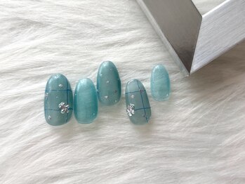 うるうるブルーネイル