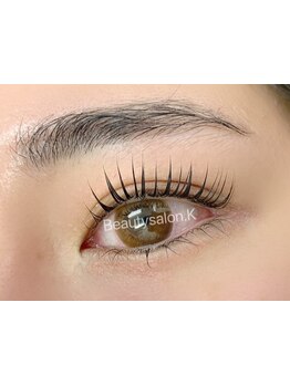 ナチュラル上品な目元にしたい