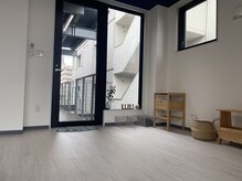 ウル(ulu)/ピラティススタジオ受付