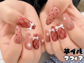 ガーリーチェックネイル【池袋】