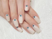 ブレスネイル(brace Nail)/ワンポイントにカラーストーン
