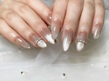 クラッシー(Classy)/マグネットネイル