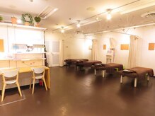 ドン・キホーテ渋谷店店内にあり夜もご来店可能！個室あります！