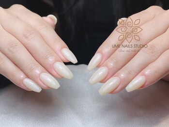 ウメネイルスタジオ(UME NAIL STUDIO)/長さだしやり放題×つけ放題