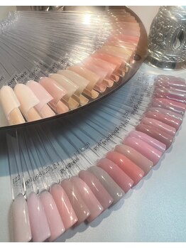 マニストの写真/シンプルネイルを好む貴方へ。キレイめデザインで品格を磨くお仕事ネイルの提案♪