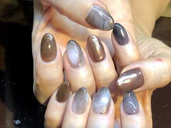 レミア 関内(REMIA)/ニュアンスネイル　