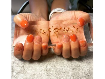 ムーラン(mulan)/オレンジネイル♪