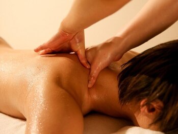 マシェリ 浦安駅前店(MA CHeRiE.)/ガチガチで重苦しい首こり肩こり