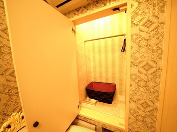 ラックス ワン(LUX ONE )/【サロン】