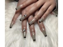 ジェイノヴァール(Jnovart)/