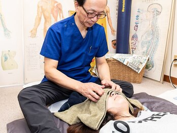 春日井整体の写真/【眼精疲労×集中ケア】PC・スマホ疲れの救世主♪ガチガチの頭と首筋を解放し、驚くほど軽い視界へ！