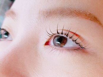 スゥル アイラッシュ(seul eyelash)の写真/<ダメージレストリートメントパーマでまつ毛を労りながら美しく！>なりたい印象に合わせてカールを調整可◎