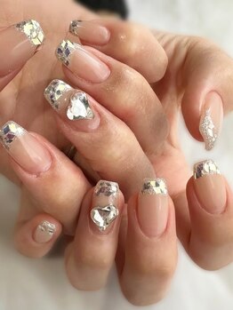 ネイル アバンス 西梅田店(Nail AVANCE.)の写真/『アートネイル・持ち込みデザイン』ニュアンスネイルが人気★ジェルネイルやシェラックも◎［西梅田］